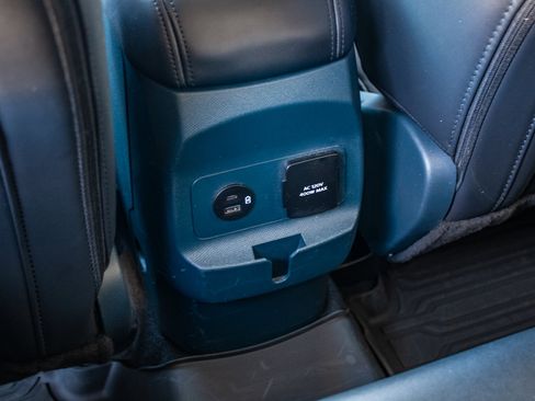 Used 2024 Ford Maverick Lariat w/ Black Appearance Package image 29