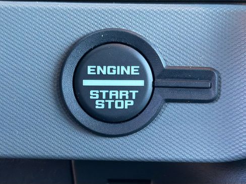 Used 2022 Ford Bronco 4-Door image 32