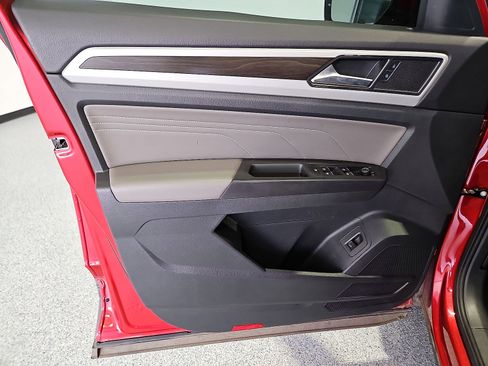 Certified 2023 Volkswagen Atlas SE AWD/4WD image 15