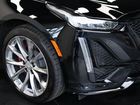 Certified 2023 Cadillac CT5 V w/ Premium Package image 10