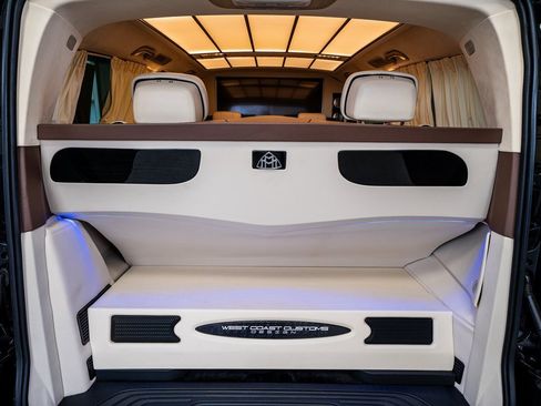 Used 2020 Mercedes-Benz Metris Passenger image 54