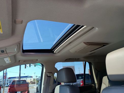 Used 2016 Chevrolet Tahoe LTZ image 20