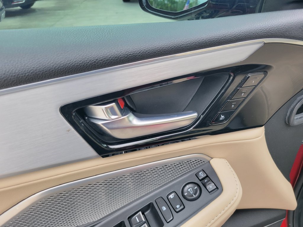Used 2022 Acura MDX w/ Technology Package FWD image 23