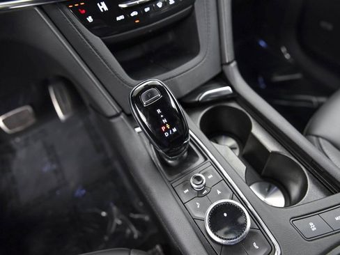 Certified 2024 Cadillac XT6 Sport w/ LPO, Floor Liner Package image 22