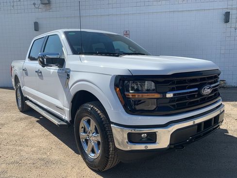 New 2025 Ford F150 XLT w/ Equipment Group 302A MID image 35