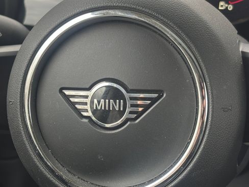 Used 2022 MINI Cooper S image 12