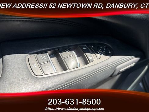 Used 2015 INFINITI QX60 Luxe w/ Deluxe Touring Package AWD/4WD image 12