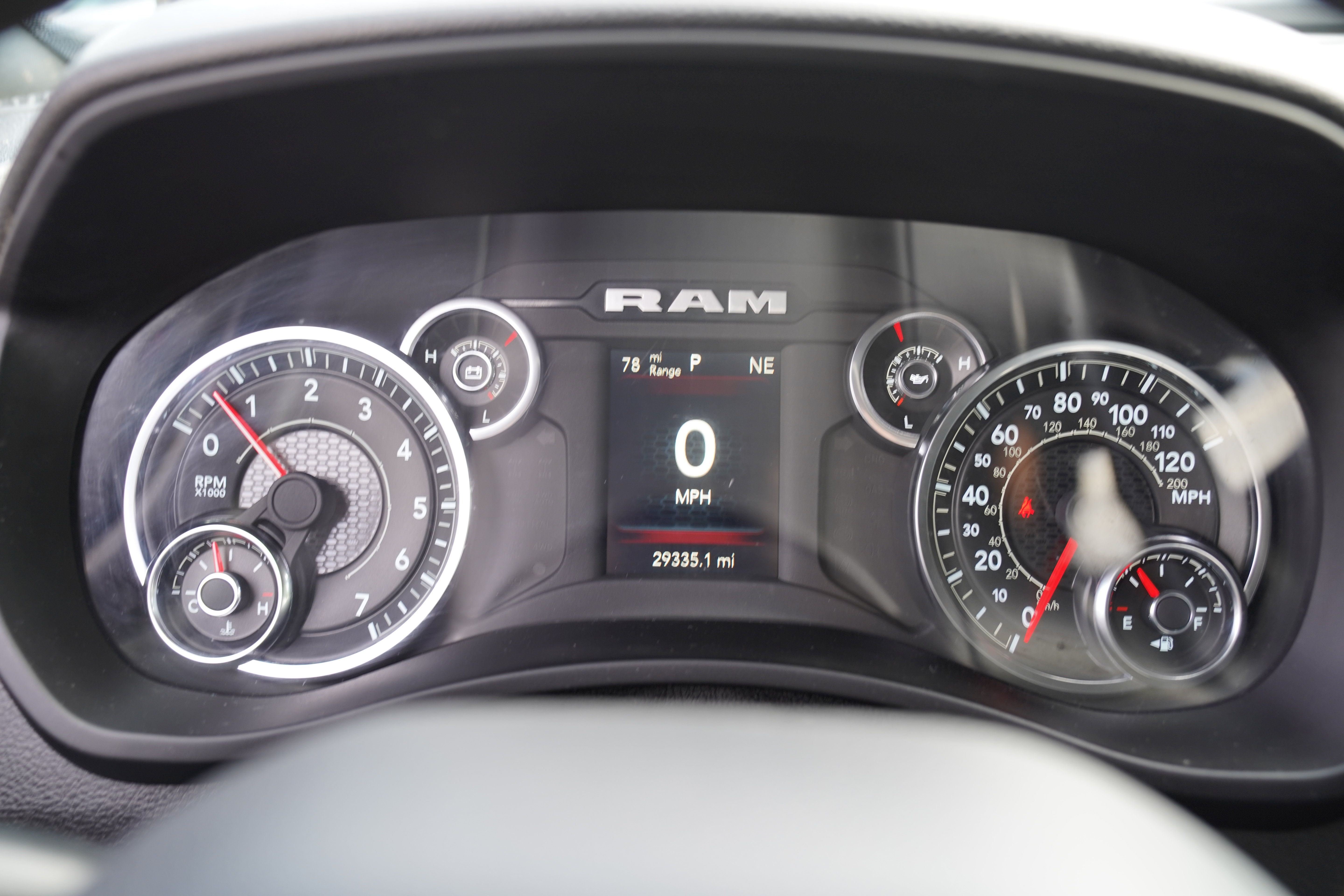 Used 2024 RAM 3500 Tradesman w/ Chrome Appearance Group AWD/4WD image 20