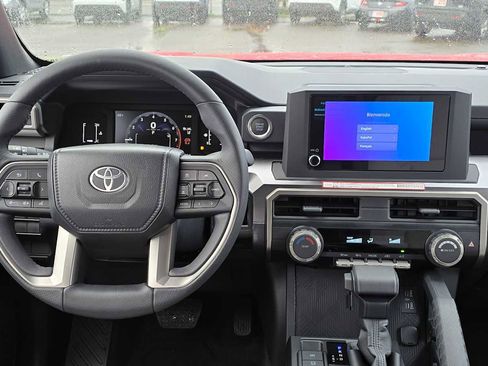 Certified 2025 Toyota 4Runner SR5 image 22