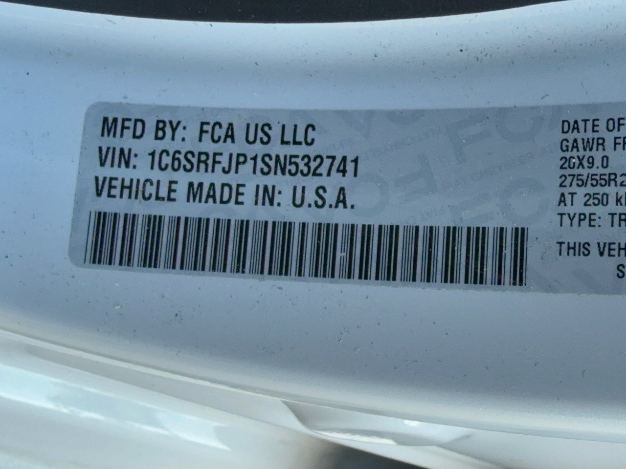 Used 2025 RAM 1500 Laramie AWD/4WD image 31
