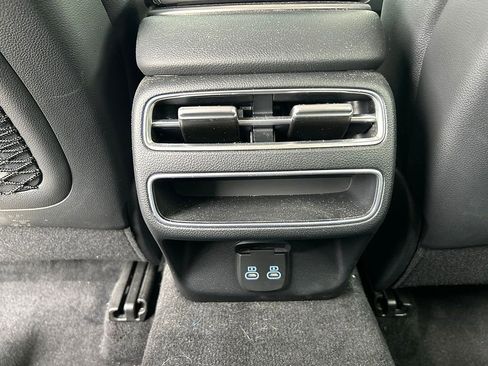 Used 2026 Genesis GV70 2.5T AWD/4WD image 19