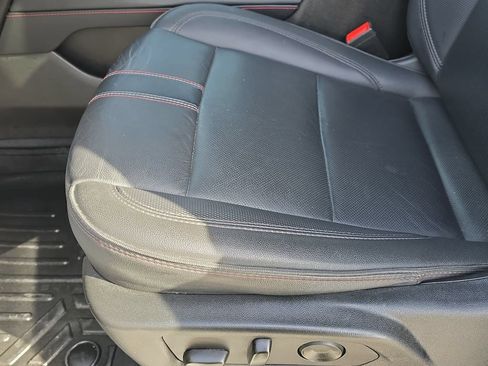 Used 2023 Chevrolet Tahoe RST RWD image 30