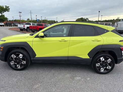 Used 2025 Hyundai Kona SEL AWD/4WD image 3