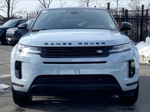 New 2026 Land Rover Range Rover Evoque S AWD/4WD image 3