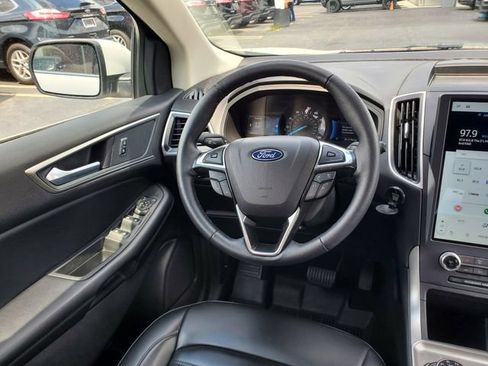 Used 2024 Ford Edge SEL w/ Convenience Package AWD/4WD image 8