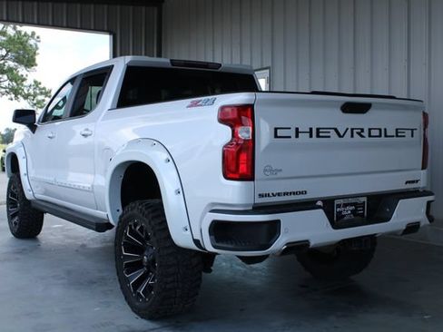 Used 2020 Chevrolet Silverado 1500 RST AWD/4WD image 2