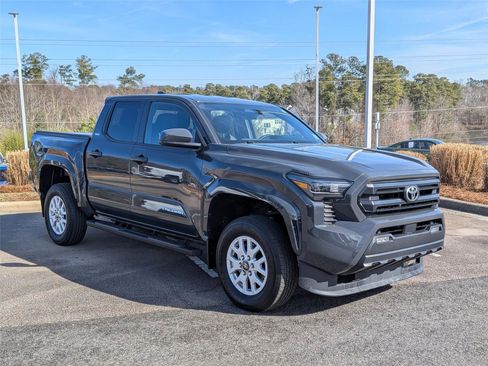Used 2024 Toyota Tacoma SR5 image 7