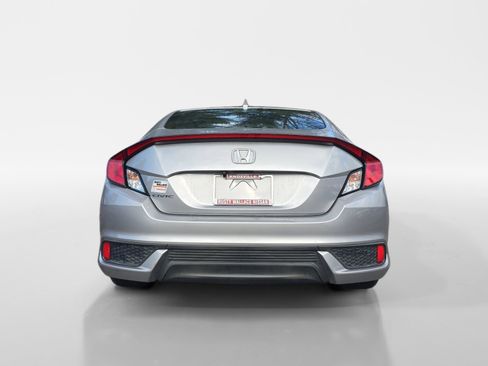 Used 2017 Honda Civic EX-L image 4