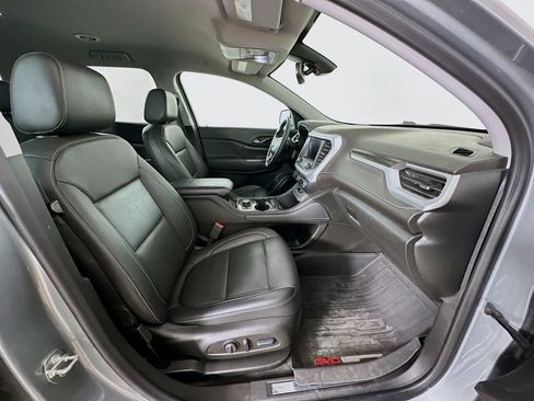 Used 2023 GMC Acadia SLT w/ Elevation Edition image 34