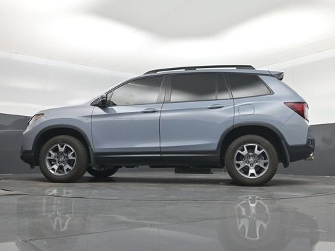 Used 2023 Honda Passport TrailSport image 15
