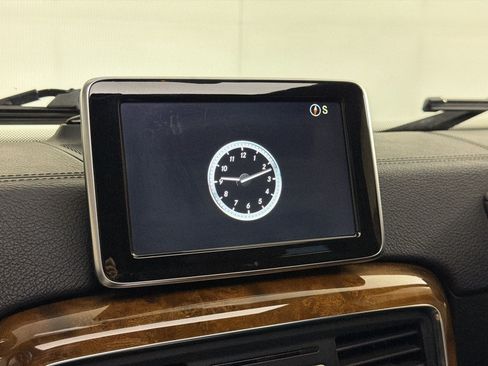 Used 2013 Mercedes-Benz G 63 AMG 4MATIC image 27