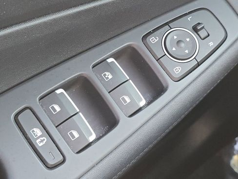 Used 2023 Hyundai Santa Fe SE w/ Cargo Package image 25