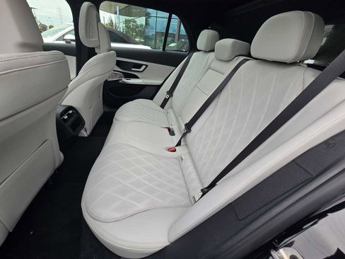 Used 2025 Mercedes-Benz E 450 4MATIC All-Terrain Wagon image 23