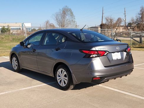 Certified 2025 Nissan Versa S w/ Trunk Package image 7