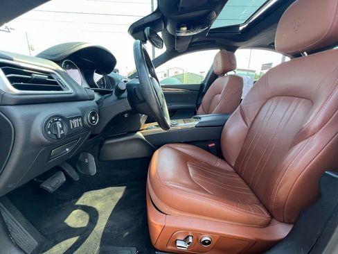 Used 2023 Maserati Ghibli GT image 16