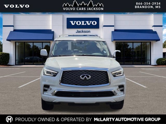 Used 2019 INFINITI QX80 Luxe w/ 22" Wheel Package RWD image 2