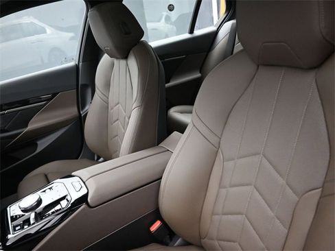 New 2026 BMW 530i w/ Premium Package image 31