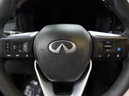 Used 2023 INFINITI QX60 Luxe w/ Cargo Package FWD image 14
