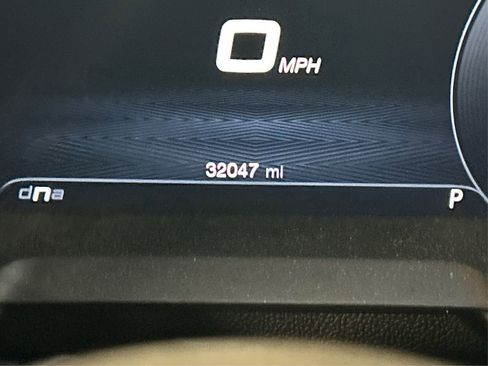 Used 2024 Alfa Romeo Stelvio Veloce image 39