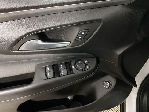 Used 2024 Buick Envista Sport Touring w/ Convenience I Package image 13