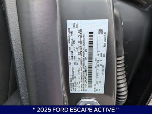 New 2025 Ford Escape Active w/ Cold Weather Package image 34