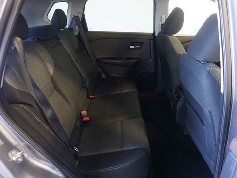 Used 2021 Nissan Rogue SV image 24