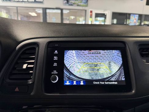 Used 2022 Honda HR-V Sport image 28