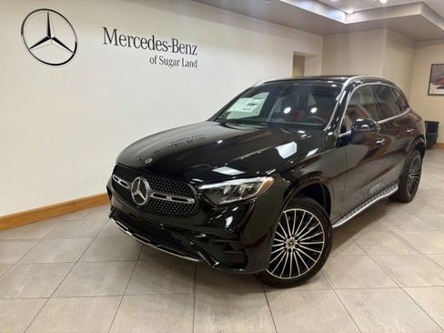 New 2026 Mercedes-Benz GLC 300 image 1