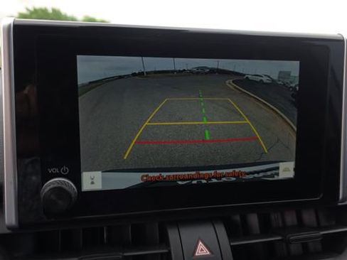 Used 2024 Toyota RAV4 XLE w/ Convenience Package image 21