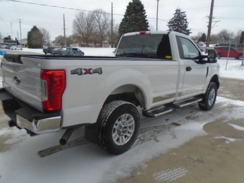 Used 2019 Ford F250 XLT image 6