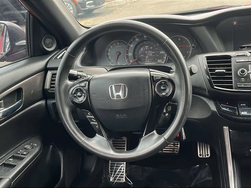 Used 2016 Honda Accord Sport image 25