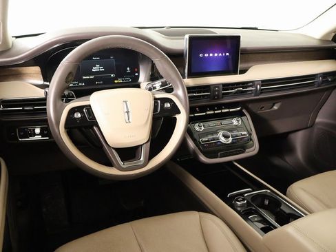 Used 2022 Lincoln Corsair Reserve w/ Elements Package image 2