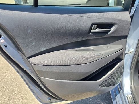 Used 2023 Toyota Corolla LE w/ Carpet Mat Package (TMS) FWD image 23