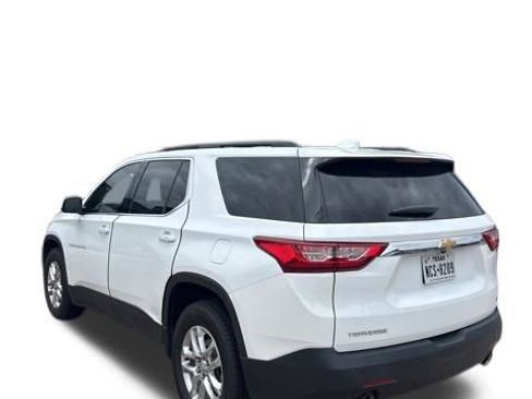Used 2020 Chevrolet Traverse LT image 13