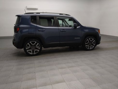 Used 2020 Jeep Renegade Latitude w/ Cold Weather Group image 10