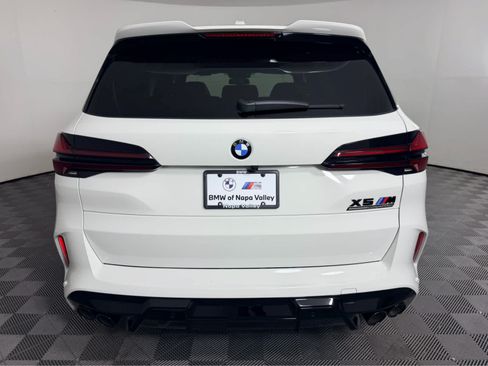 New 2026 BMW X5 M Competition w/ Executive Package AWD/4WD image 4