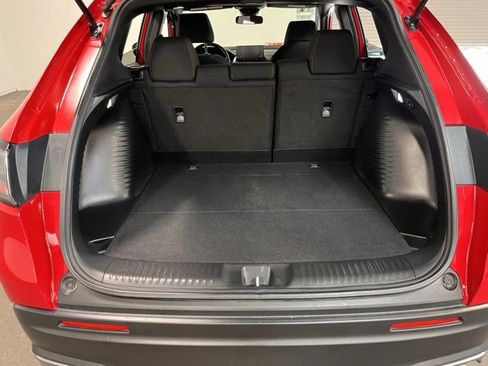 Used 2025 Honda HR-V Sport image 16