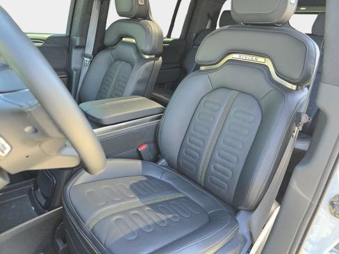 Used 2023 Rivian R1S Adventure Dual AWD/4WD image 19