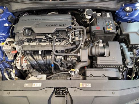 Used 2022 Hyundai Elantra SEL FWD image 30
