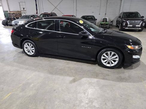 Used 2020 Chevrolet Malibu LT FWD image 14